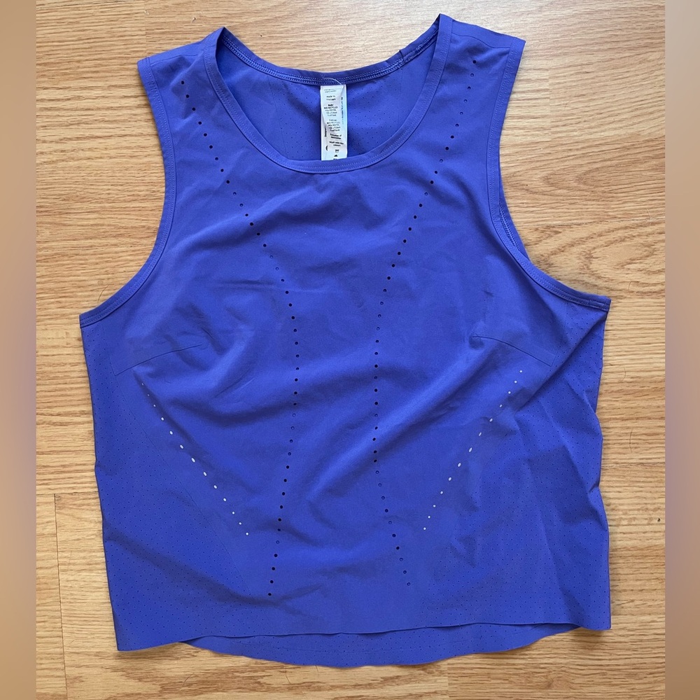 Lululemon perforated tank 4 periwinkle purple athletic lightweight XS running